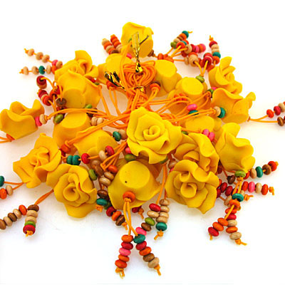 金黃玫瑰花軟陶手機(jī)鏈飾品