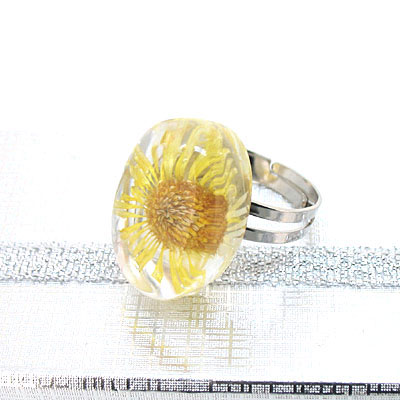 太陽花草琥珀合金戒[款式混裝]