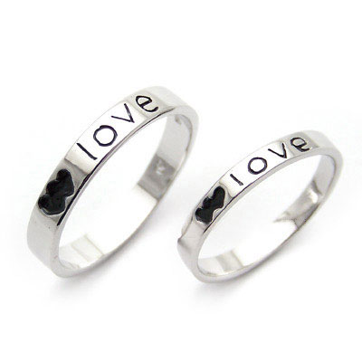 LOVE真心刻字情侶戒