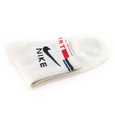 時(shí)尚品牌運(yùn)動(dòng)襪子廠家貨源