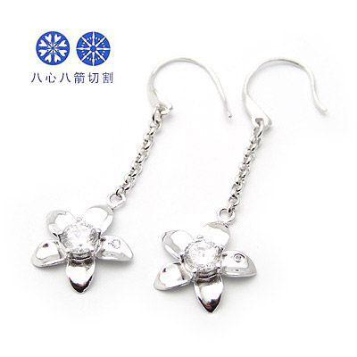 八箭八心花瓣鋯石銀耳環(huán)
