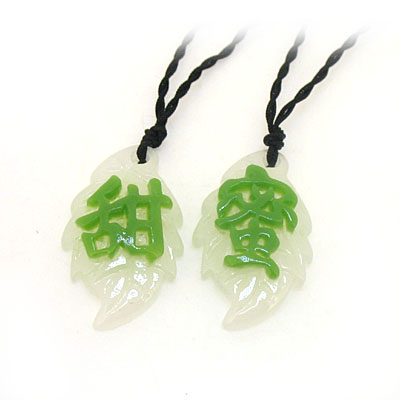 甜蜜情侶夜光項(xiàng)鏈