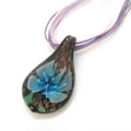 漂亮金粉藍(lán)色內(nèi)雕花琉璃吊墜